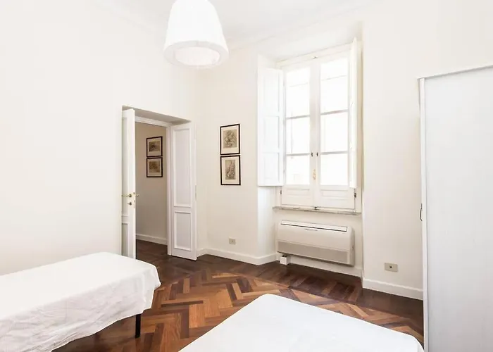 Vatican Large Comfortable Apartment *
