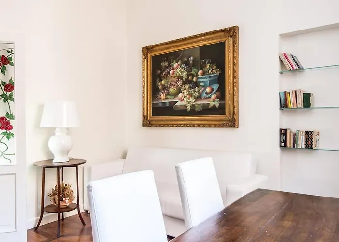 Vatican Large Comfortable Apartment