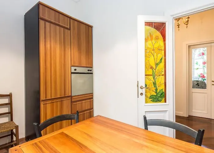 Vatican Large Comfortable Apartment Rom